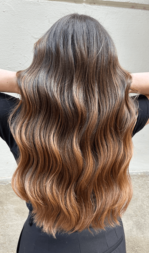 Las mechas babylight son la opción perfecta para un cambio de look natural. Descubre los tonos más en tendencia para rubias y morenas.